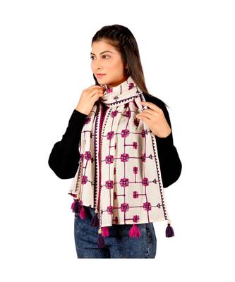 Twinkling Pink Floral off-White Khadi Embroiderd Stole 1
