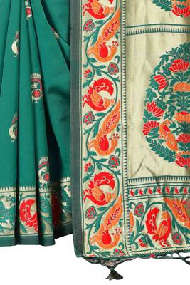 Green woven banarasi silk saree with blouse 4