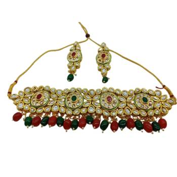 Multicolor pearl necklaces 1