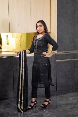 Black kundan kota doria salwar 4