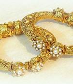 ETHNIC GOLD PLATED BANGLE