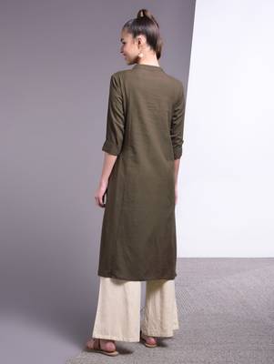Women brown Cotton Embroidered Kurta and Pant Set 2