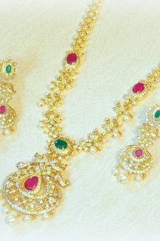 Royal fine micron plating ad nacklace set