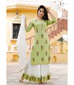Women green Viscose Embroidered Kurta and SKIRT & COTTON DUPATTA SET