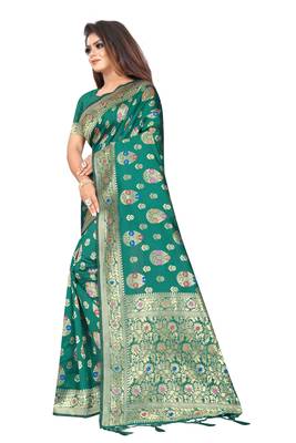 Green woven art silk saree with blouse 2