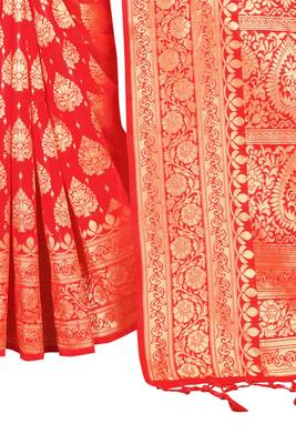Red woven art silk saree with blouse 4