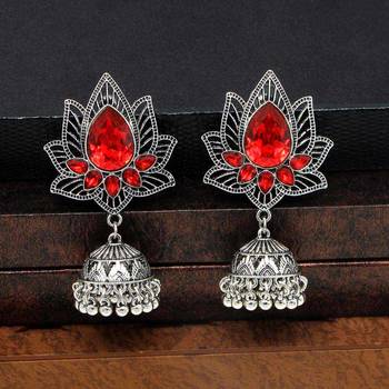 Red jhumkas 2