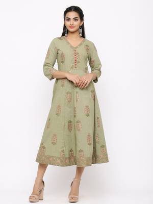 Women's  green Cotton Floral Printed Anarkali Kurta 1