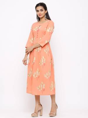 Women's  peach Cotton Printed A-line Kurta 2