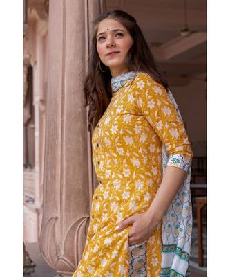 Hand Block Printed   Cotton Kurta,Pants and Chiffon Dupatta Set 4