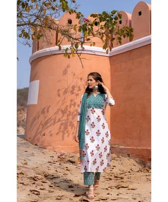 Hand Block Printed  Cotton Kurta,Pants and Chiffon Dupatta Set 2