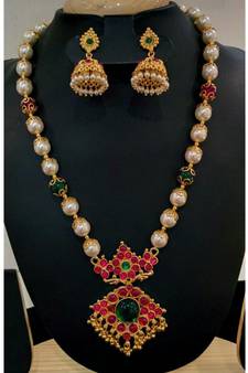 Georgeous high gold plated pearls necklace set