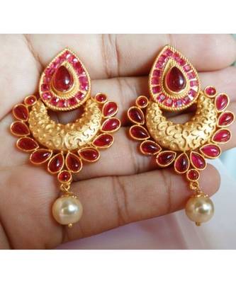 Exclusive traditional earring collection 1