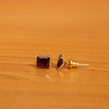 Maroon studs 2