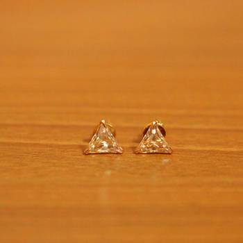 Yellow citrine studs 1