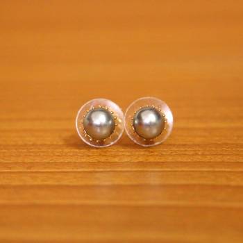Grey studs 1