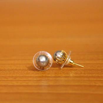 Grey studs 2