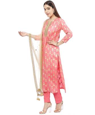Smiling Peach Straight Kurti with Straight Pants and Mirror Stone Dupatta 3