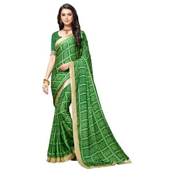 green Printed Crepe saree with blouse 1