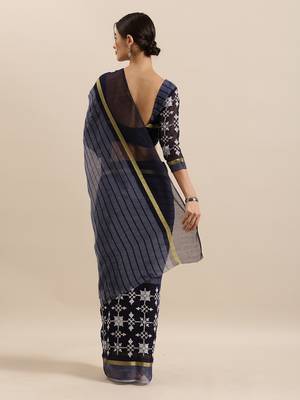 Blue Embroidered Cotton Saree With Blouse 2