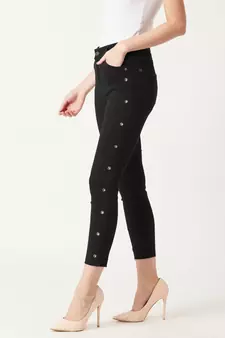 Think Different Cropped Jeans