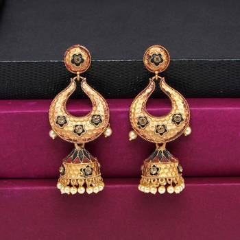 Black jhumkas 1