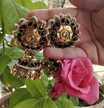 Ethnic Indian Bollywood Anitque Kundan Black Jhumki Earrings Set 1