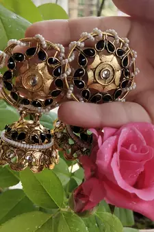 Ethnic Indian Bollywood Anitque Kundan Black Jhumki Earrings Set