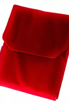 atorakushon   Velvet Necklace Pouch Jewellery Earring Organizer Traveling Kit for Women and Girls Pack 1 (Maroon)
