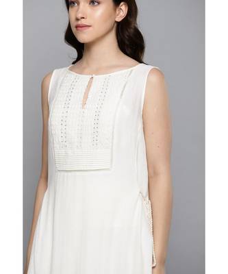 Ritu Kumar Off White Sleeveless Long Solid Kurta With Skirt And Dupatta 5
