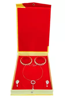 atorakushon Satin gold 1pc Jewellery Box Necklace Pouches Earrings full Set Box for Travelling Organizer Women And Girl