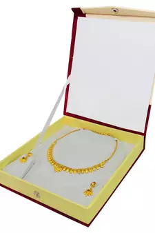 atorakushon Satin Cream 1pc Jewellery Box Necklace Pouches Earrings Half Set Box for Travelling Organizer Women And Girl