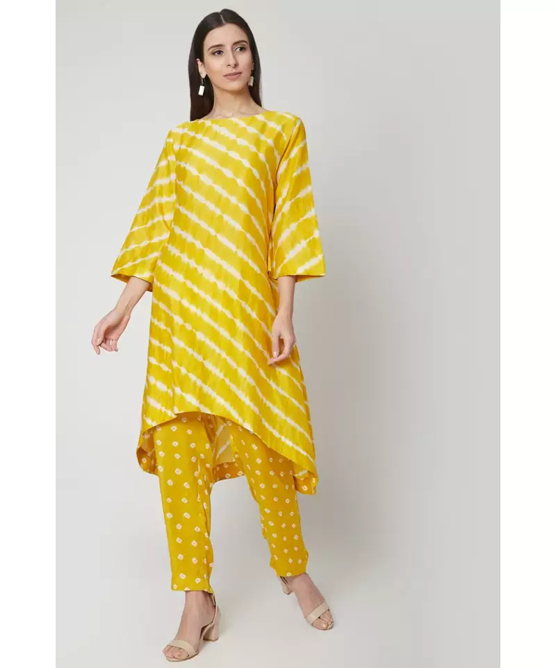 Nangalia Ruchira Yellow relaxed hand dyed leheriya kurta with hand dyed bhandhej pants