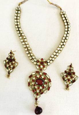 Real Kundan gold plated Maroon necklace earring set 1