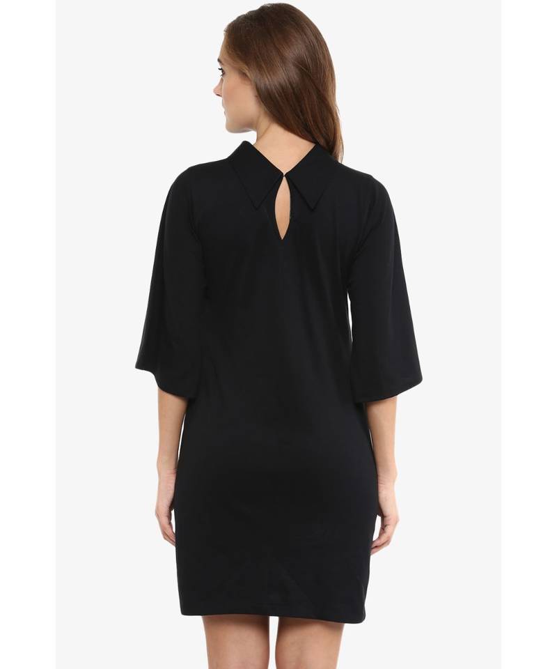 Women's Black Solid 3/4 Sleeves Round Neck Mini Shift Dresses