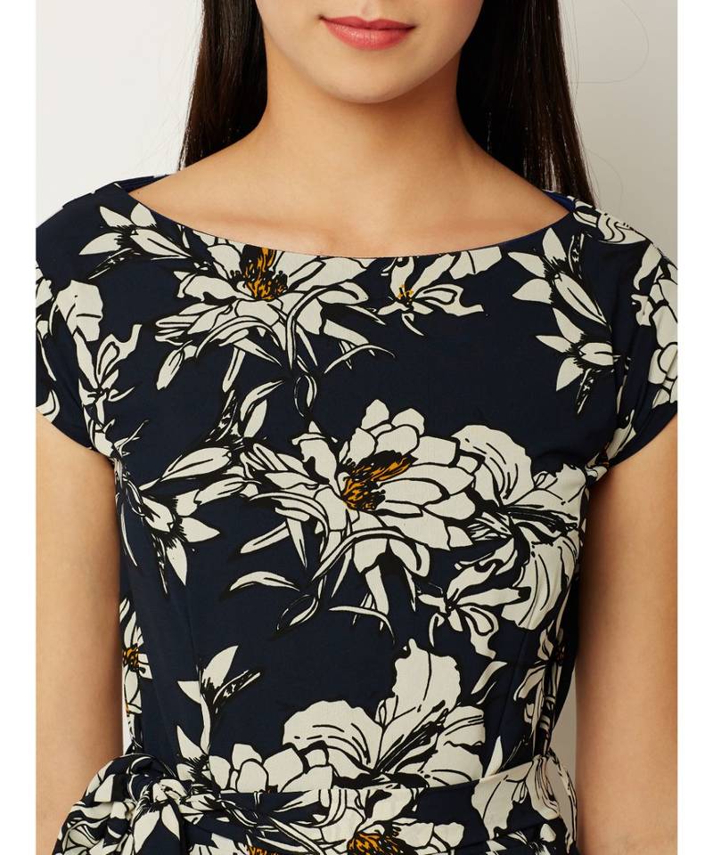 Women's Multicolored Round Neck Cap Sleeve Belted Flowy Floral Maxi Dress