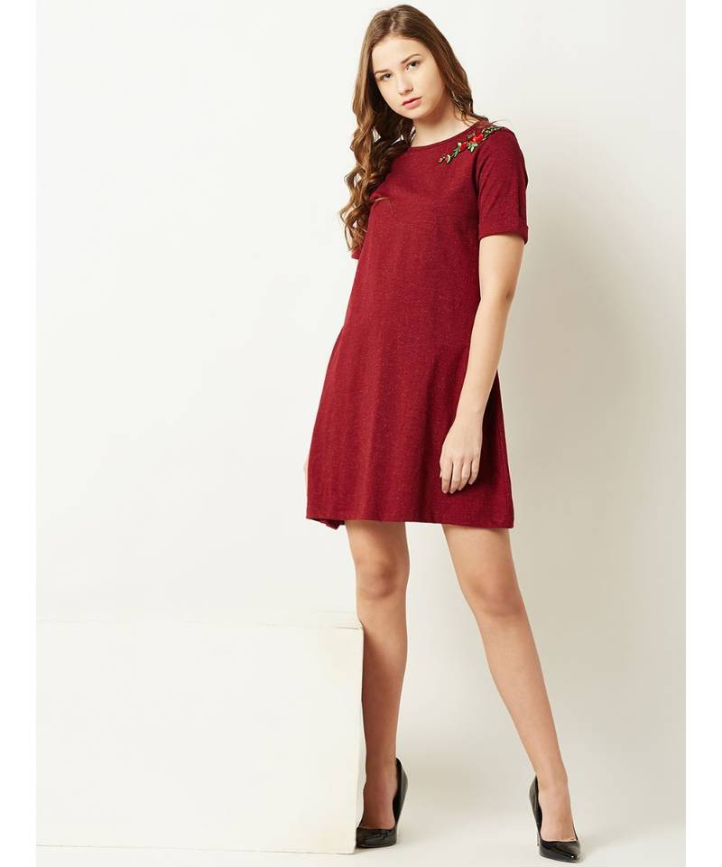 Women's Maroon Round Neck Short Sleeve Solid Floral Embroidered Mini A-Line Dress