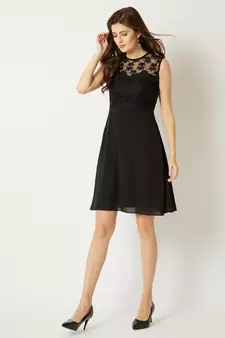 Women's Black Round Neck Sleeveless Solid Mini Lace Skater Dress