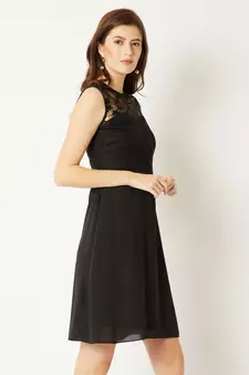 Women's Black Round Neck Sleeveless Solid Mini Lace Skater Dress