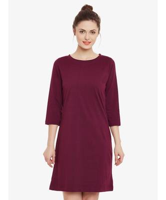 Women's Magenta Solid Round Neck 3/4 Sleeve Mini Shift Dress 1