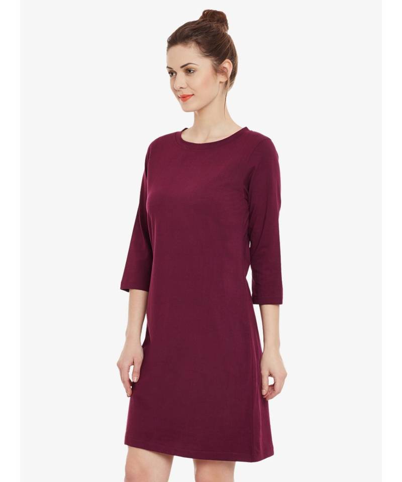 Women's Magenta Solid Round Neck 3/4 Sleeve Mini Shift Dress