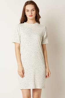 Women's Off White Round Neck Half Sleeves Shift Dress