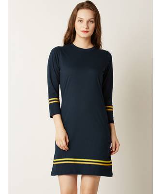 Women's Navy Blue Round Neck 3/4 Sleeves Solid Shift Dress 1