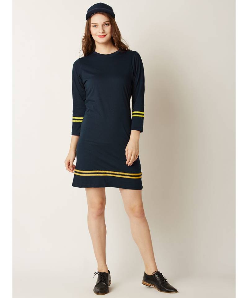 Women's Navy Blue Round Neck 3/4 Sleeves Solid Shift Dress
