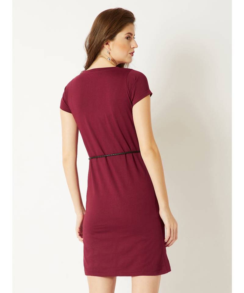 Women's Maroon Round Neck Short Sleeve Cotton Solid Mini Belted Shift T-Shirt Dress