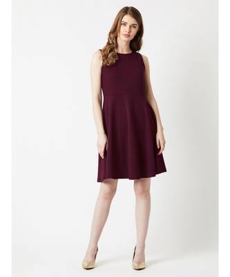Women's Wine Red Round Neck Sleeveless Solid Back Cut-Out Knitted Knee-Long Skater Dress 2