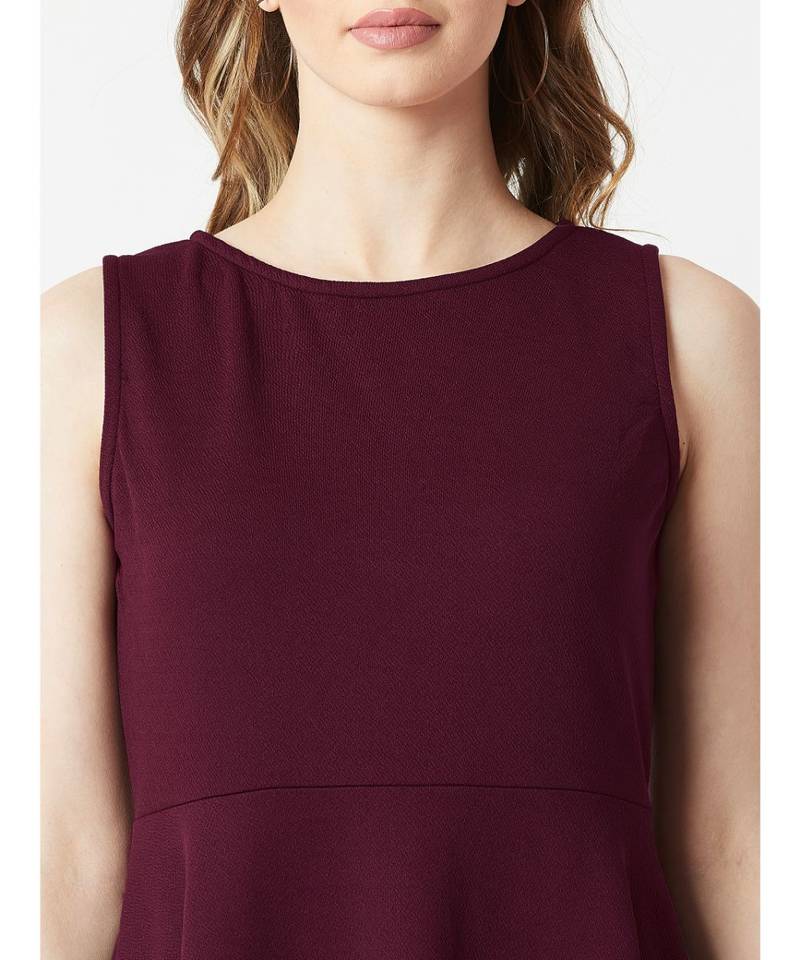 Women's Wine Red Round Neck Sleeveless Solid Back Cut-Out Knitted Knee-Long Skater Dress