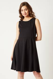 Women's Black Round Neck Sleeveless Solid Back Cut-Out Knitted Knee-Long Skater Dress