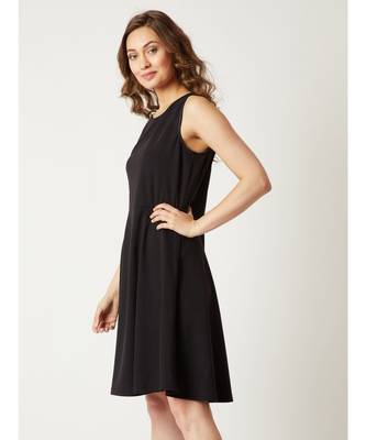Women's Black Round Neck Sleeveless Solid Back Cut-Out Knitted Knee-Long Skater Dress 3