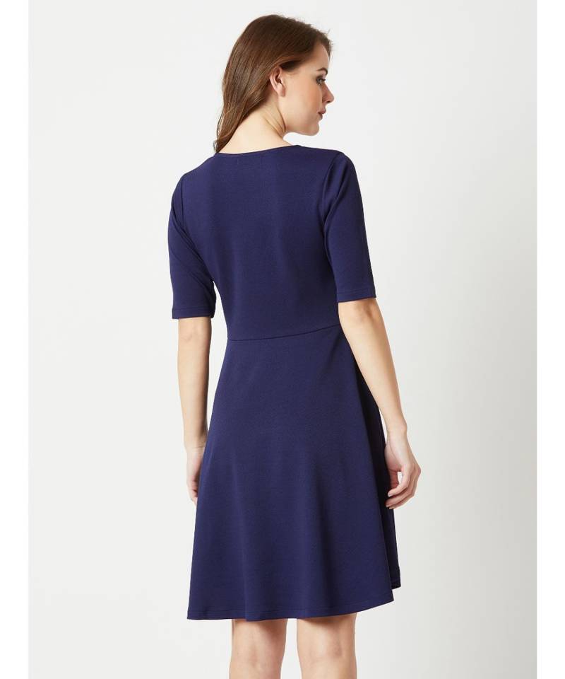 Women's Navy Blue Round Neck Half Sleeve Solid Knitted Knee-Long Skater Dress